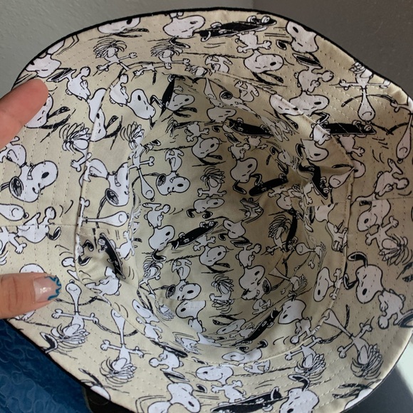 Bucket - Picture 2 of 3